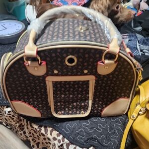 Yorkies Gram® Luxury Transporter